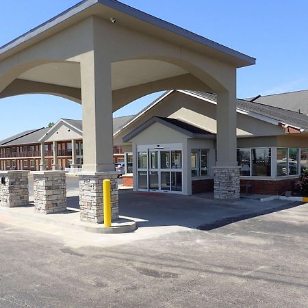 Hotel Baymont By Wyndham Effingham Exterior foto